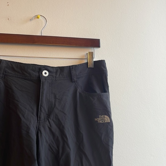 The North Face Black Pants Size 8 - Picture 8 of 8